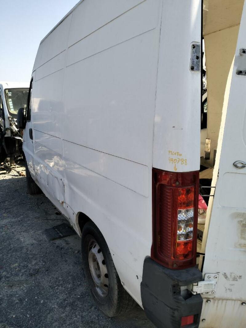 Foto 1 di 4