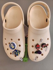 NEW Crocs Shimmer Classic Platform Clogs Size W9 With 5 Charms Vanilla