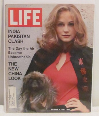Life Magazine December 10th, 1971 (Cybill Shepherd)