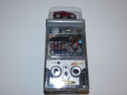 Zip Zaps Micro RC Car 1:64 scale Starter Kit Red Ford Mustang Cobra 2002 Vtg NEW - Picture 6 of 7
