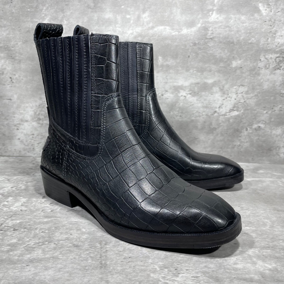 Vintage Foundry Co. black leather boots Vintage Foundry Co. Ankle Boots Black Leather Round Toe Zip  main image 4