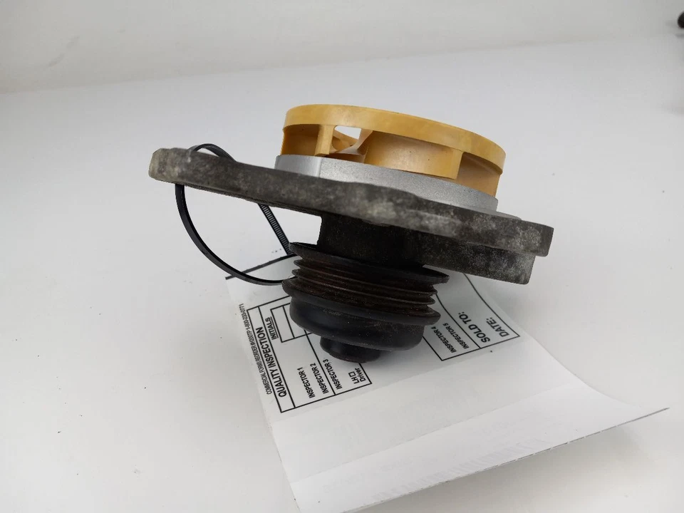 Bomba de agua para Ford Escape 2006-2009 Foto 2 de 4