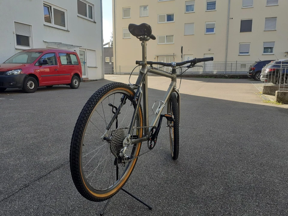 Einzelstück Kult Vintage Titan Carbon Fitnessbike Gewicht ca. 8,9 KG - Bild 2 von 4