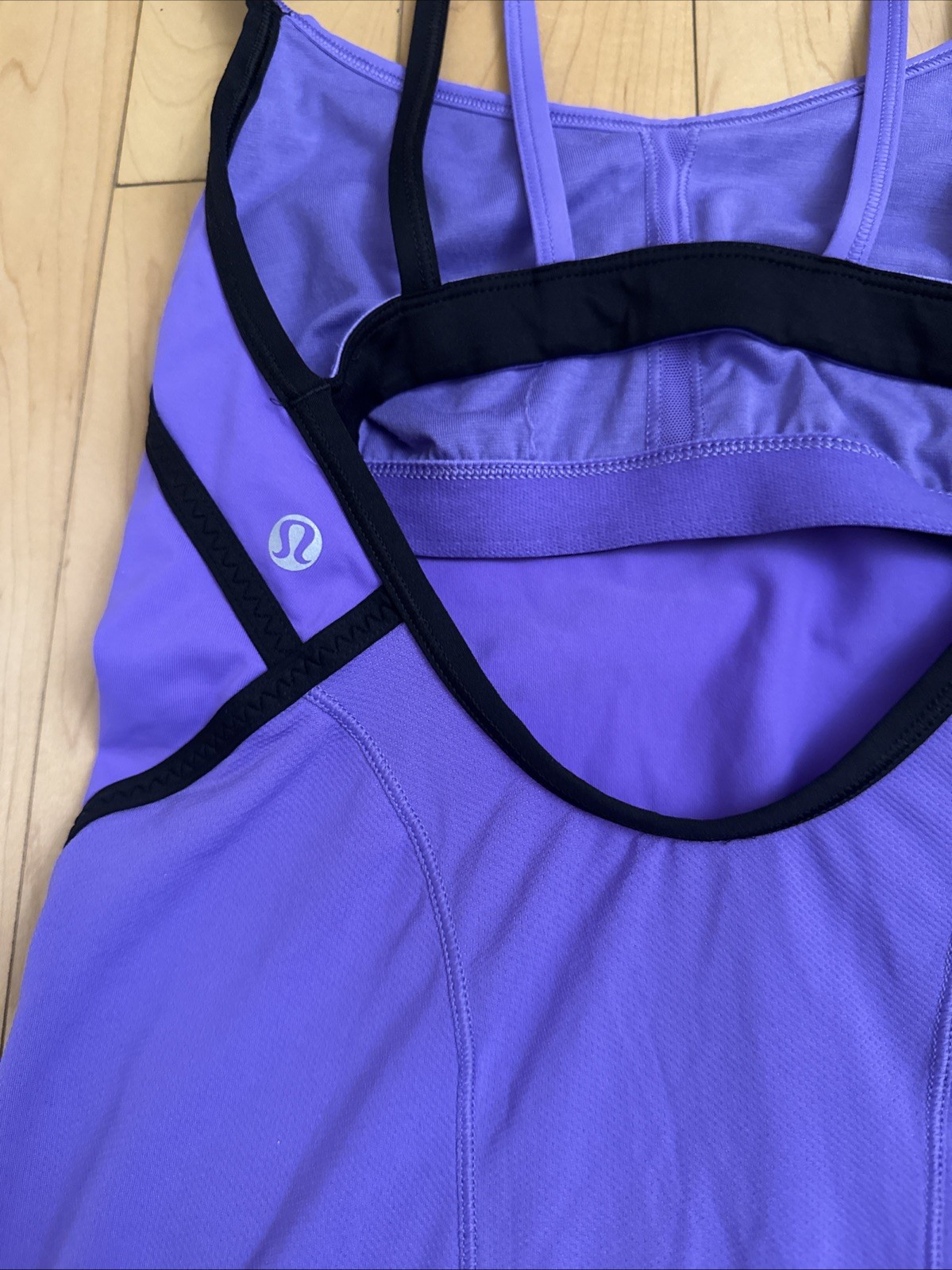 3 X Lululemon Athletica Tops Women’s Support Yoga Gym Lounge Sz S image 10