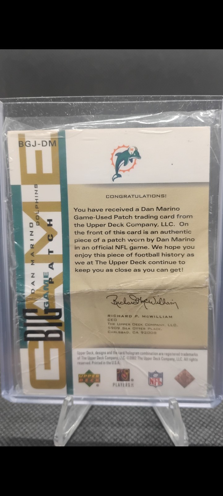 2002 Upper Deck Dan Marino #BGJ-DM Game Used Jersey /25 Miami Dolphins Damaged view 7