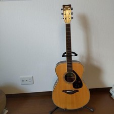 Yamaha FS820 Akustikgitarre natürliches Finish mit Zubehör Versand aus Japan