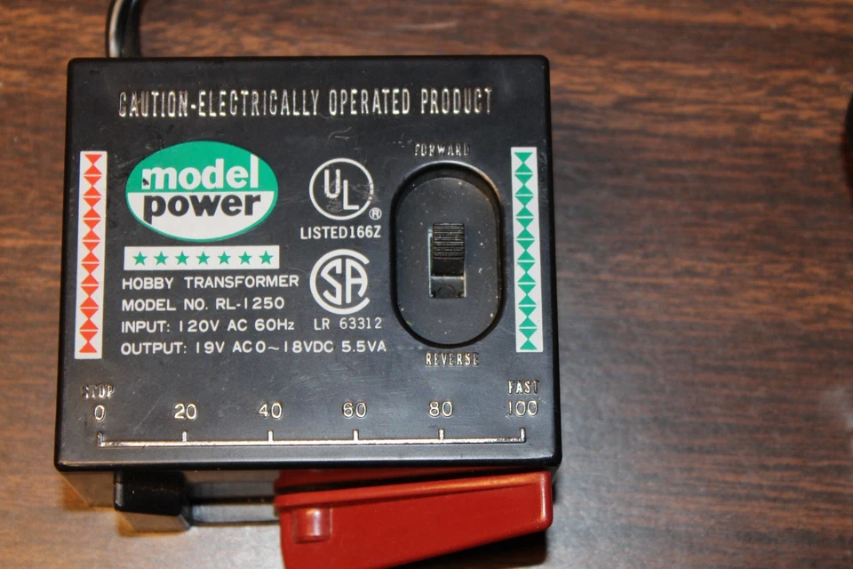 Model Power RL-1250 Hobby Transformer W/ Direction & Speed Controls - Image 4 of 4