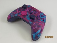 Xbox Wireless Controller Heart Breaker Specia...