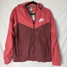 NEW Nike Sportwear Boy's Red Windrunner Wind Breaker Size XL Jackets