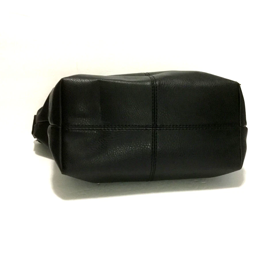 Carlos Santana Women's Black Hobo Bag in Faux Leather / Woven Handle Strap - Image 3 of 4