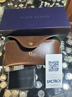 NEW RALPH LAUREN BROWN BUTTON AUTHENTIC