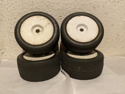 4 Off Road/Truggy-Buggy  Räder-17 mm  Mitnehmer,für 1:8/1:10
