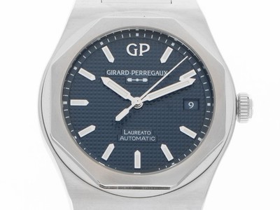 Girard Perregaux Laureato Midnight Blue 2025 Full Set Ungetragen