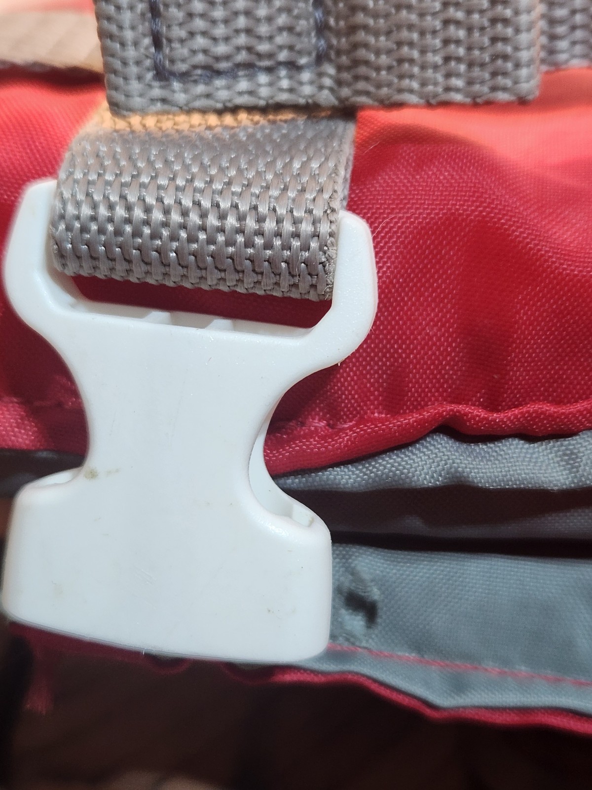 Kids Classic Life Vest, USCG Approved Type III Life Jacket for Kids 30-50 lbs