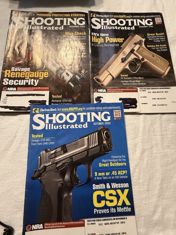 (Nice Lot Of 33) 2022 2023 2024 2025 And 2026 (Shooting Illustrated Magazine)