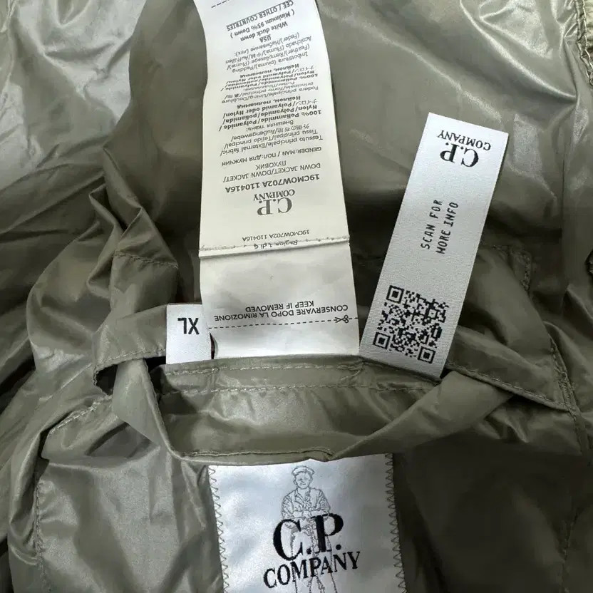 CP Company Fulgor Shell Puffer Jacket Gray XL, Pre-Owned thumbnail 2