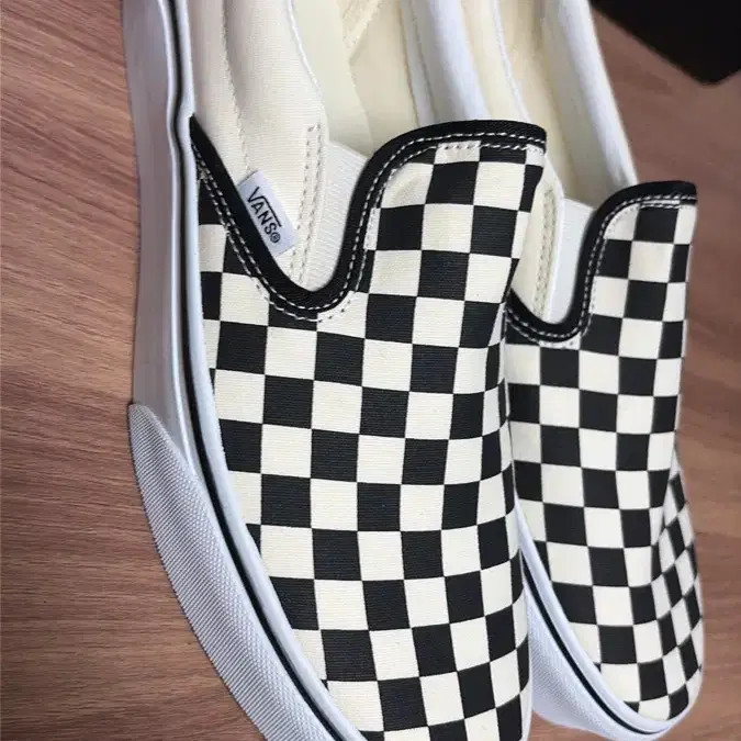 Vans Checkerboard Slip-On Sneakers - Black & White thumbnail 3