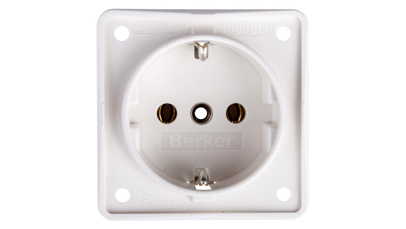 Mobil Socket IP44 SCHUKO snow white 941852502 /T2UK