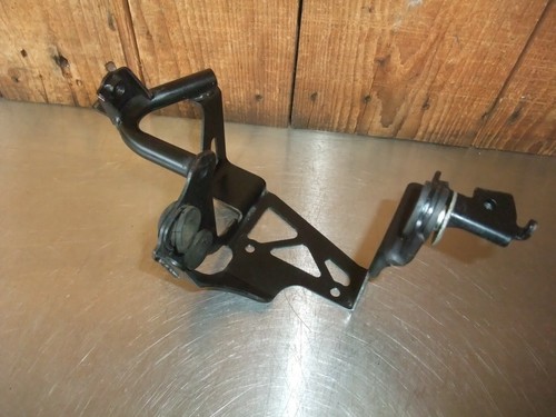 Honda CB1300 SA-5 2006 (05-09) ABS Pumpenhalter sehr guter Zustand #208