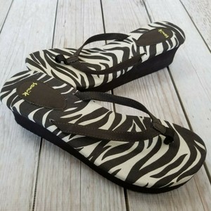 sanuk zebra print shoes