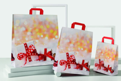 300 Papiertaschen, Tragetaschen Weihnacht, Motiv CHRISTMAS GIFTS 32 + 13 x 41cm 