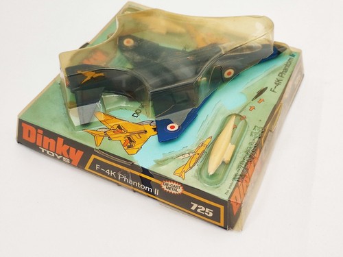 1970's DINKY MECCANO DIECAST - 725 F-4K PHANTOM II 2 JET - PLASTIC COVER BROKEN - Picture 4 of 10