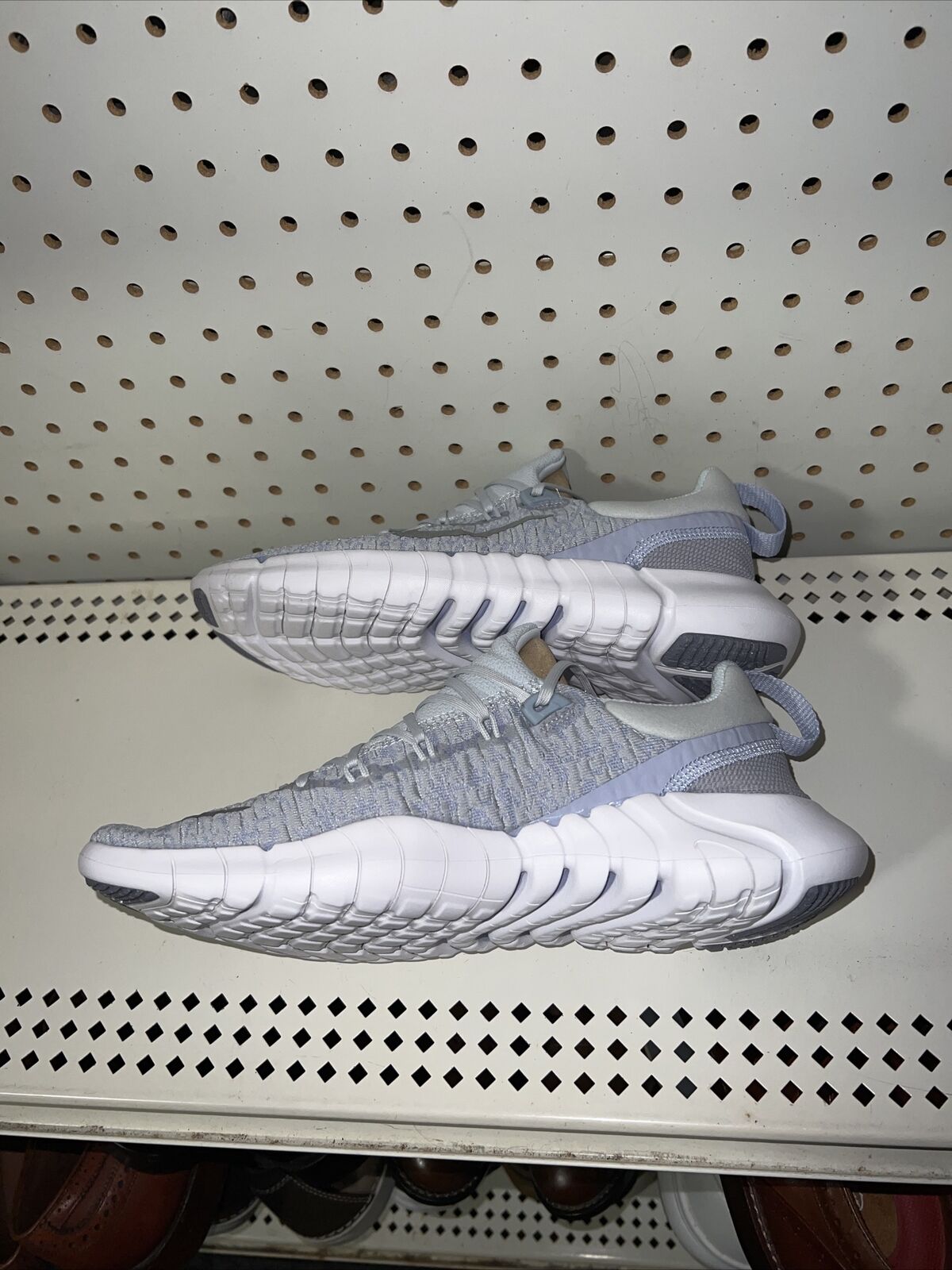 Size 7.5 - Nike Free RN 5.0 Pure Platinum Metallic Silver 2021 for 
