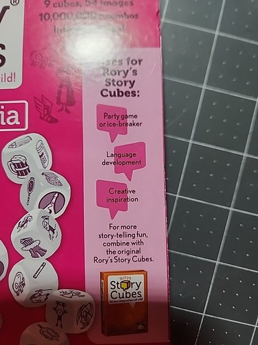 New Rory’s Story Cubes - Fantasia - 9 Cubes, 54 Images w/ Storage Bag - Picture 6 of 7