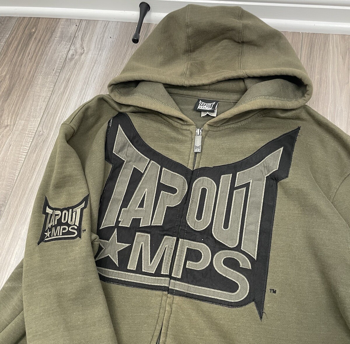 Y2K Tapout Embroidered Grunge Zip Up Hoodie Size XXL MMA