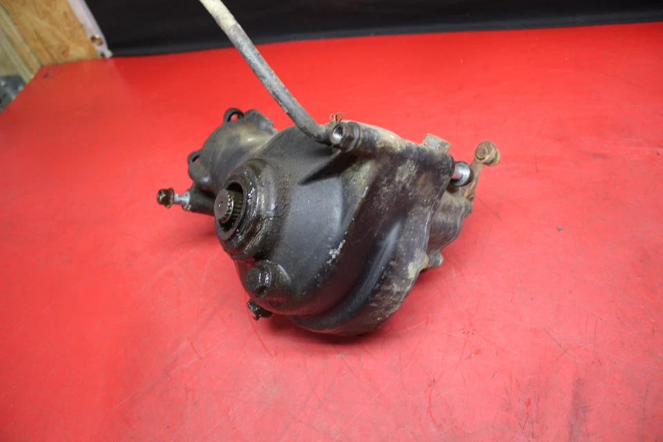 Suzuki Quadrunner 1988 4x4 diferencial delantero (caja rota) (piezas o reparación) Foto 4 de 4