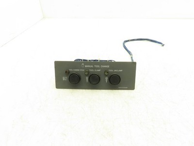 Okuma E5414-019-906 Manual Tool Change Button Control Panel Cycle Clamp Unclamp