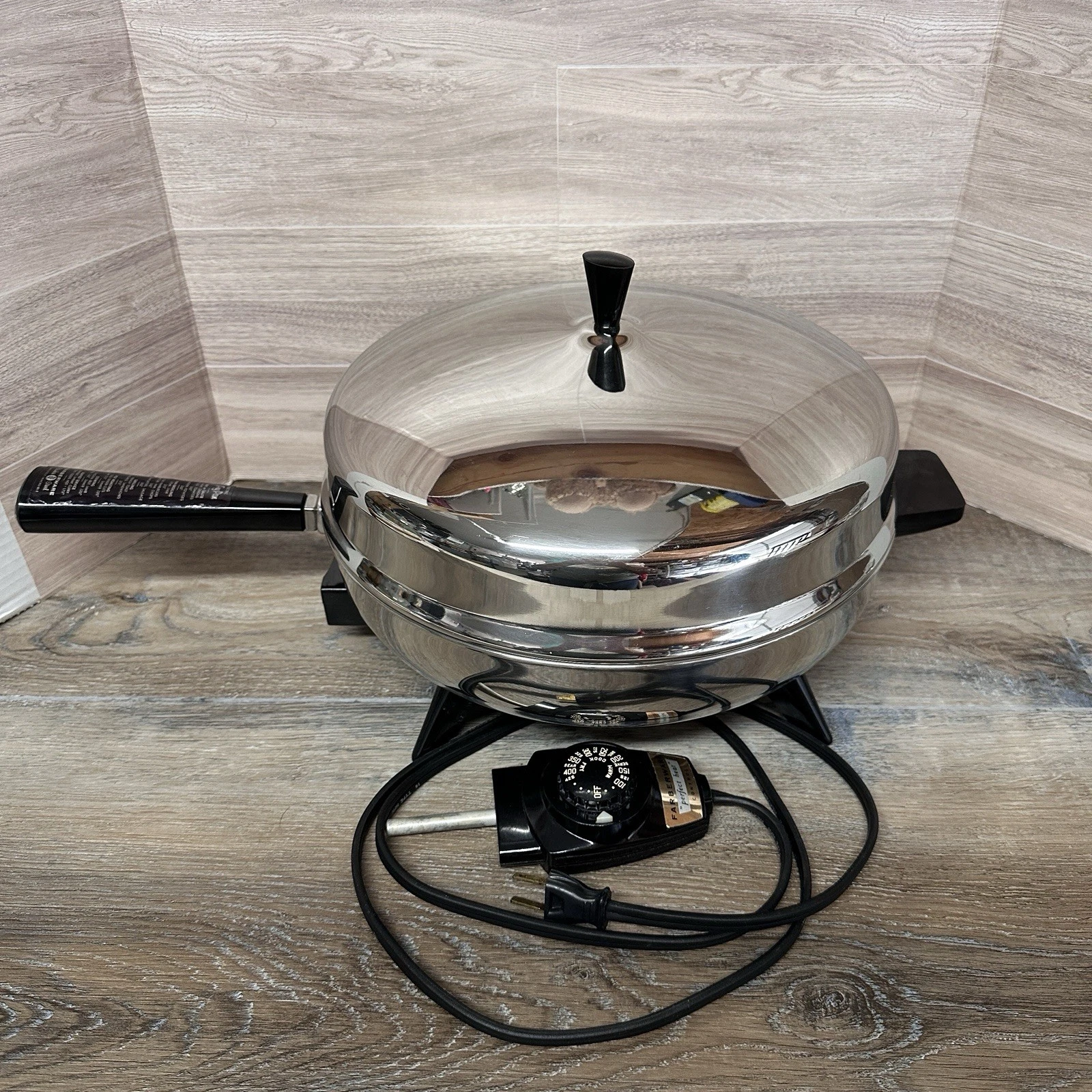 VTG Farberware Electric Skillet 310-B Stainless Steel 12" Fry Pan & Dome Lid 60s