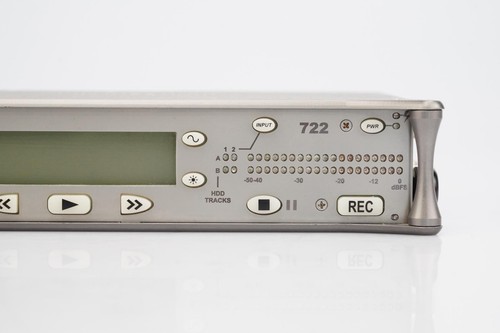 Sound Devices 722 Portable High Res Digital Audio Recorder w/ Accessories #53964 - Picture 10 of 23