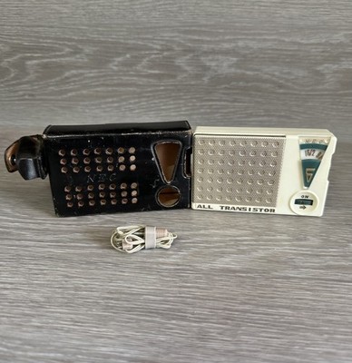 NT620 -6TR  Transistor Radio Made In Japan 1960s NEC 6 Vintage Radio