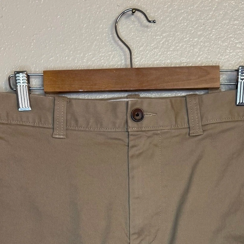 Shorts J.Crew masculino 31 bronzeado 9" costura interna cáqui ajuste clássico chino preppy golfe caminhadas - Imagem 2 de 4