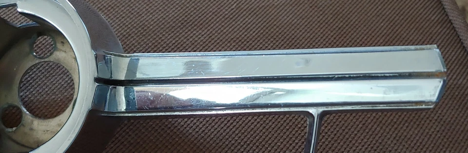 Anillo volante original Chevrolet Chevelle El Camino 1964-65 # 9740962 Foto 3 de 4