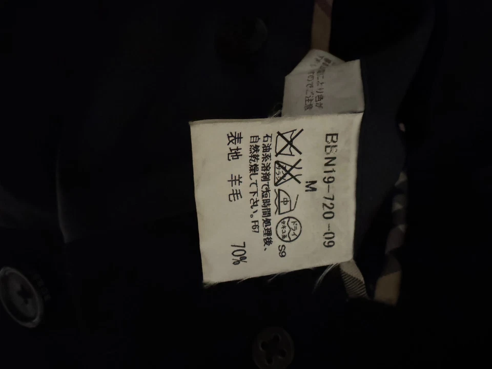 Burberry London Black Cashmere Wool Blend Nova Check Collar Peacoat Sz. Medium - Image 4 of 4