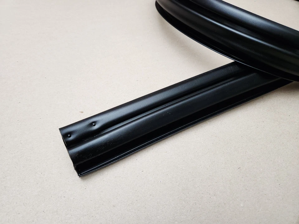 Chrysler Aspen Dodge Durango carrocería superior sello lateral resistente al clima LH Mopar OE OEM Foto 4 de 4