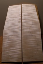 Violin European Flamed Maple 12 years dry with ribs