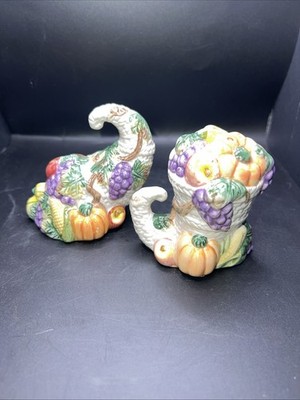 Fitz & Floyd Cornucopia Horn of Plenty OCI Porcelain SALT & PEPPER Shakers 1993