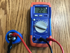 Capacitor 220uf at 100v Nippon
