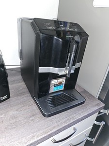 Kaffeevollautomat mit Integriertem Mahlwerk