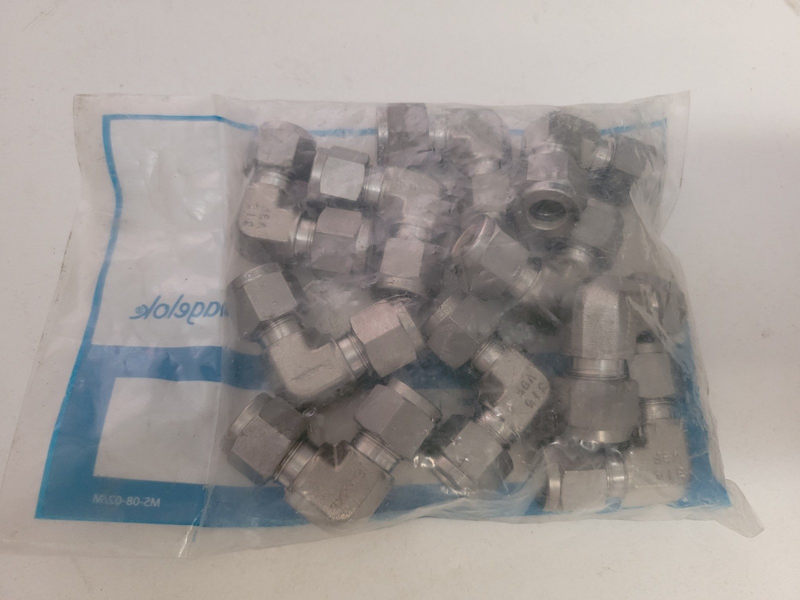 Swagelok SS-600-9 ⅜" 90⁰ Stainless Steel 3/8 Tube Fitting Elbow Union (10 Pack)