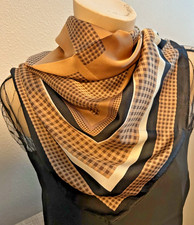 NEW 25.5 x 26.5 In. Sq. Med. Black, Brown, White Houndstooth 100 Silk - SS 1044