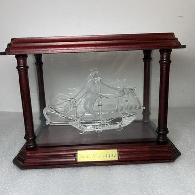 Vtg Santa Maria 1492 Model Ship 5.5  Clear Glass Sculpture in Wood Case