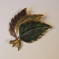 Vintage Unsigned Stylized Gold Tone Tri Color Fall Leaves 2.5" Brooch Pin