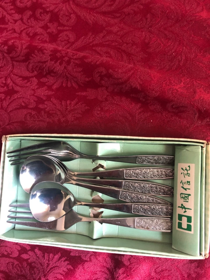 CORTADOR PEQUEÑO DE VIAJE CAMPING FÁCIL DE TRANSPORTAR ~ 4 CUCHARAS 2 HORQUILLAS. Foto 4 de 4