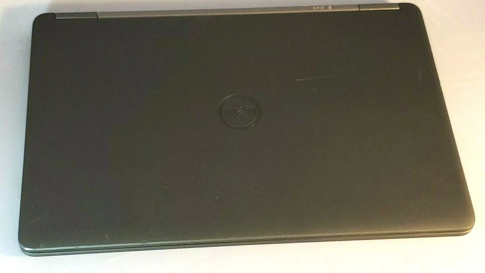 DELL LATITUDE E7250 | i5-5300 @ 2.30GHZ | 8GB RAM | 256GB SSD | NEW BATT | NO OS - Image 3 of 4