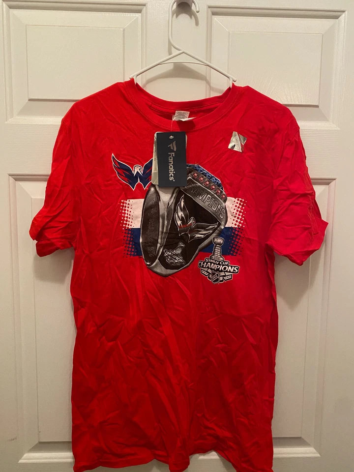 Camiseta Washington Capitals masculina 2018 Stanley Cup Champions anel vermelha média nova com etiquetas - Imagem 2 de 3