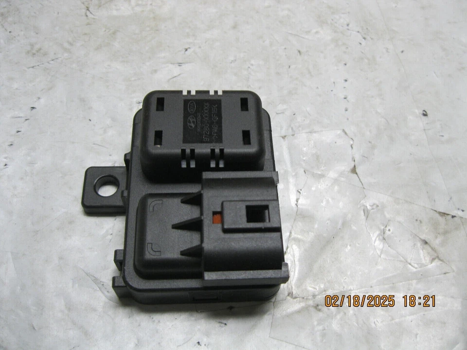 Genuine Hyundai OEM 97280-XXXXX Ambient Air Quality Sensor (reboxed 5S8248) - Изображение 2 из 4